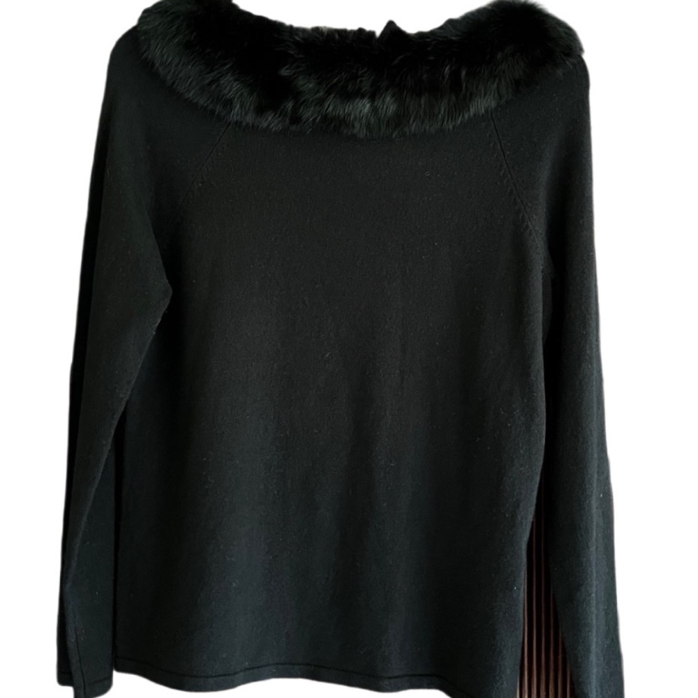 Parisian Signature Rabbit Fur Detachable Collar Black Sweater Silk Wool Cashmere